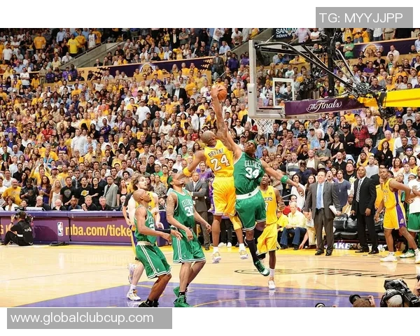 2018年勇士与湖人对决回顾:经典时刻与精彩瞬间的深度解析